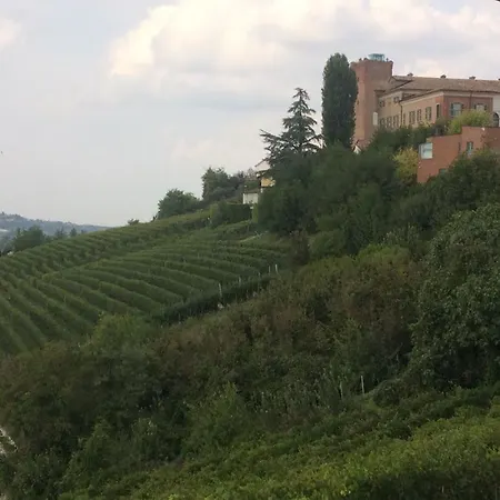 Barbaresco: Nel Cuore Delle Langhe E Dei Suoi Vini Dom wakacyjny